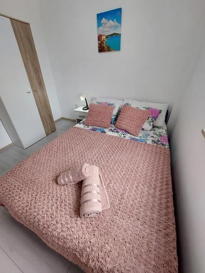 Apartmans Nejra3 Sa Bazenom Apartment Pula