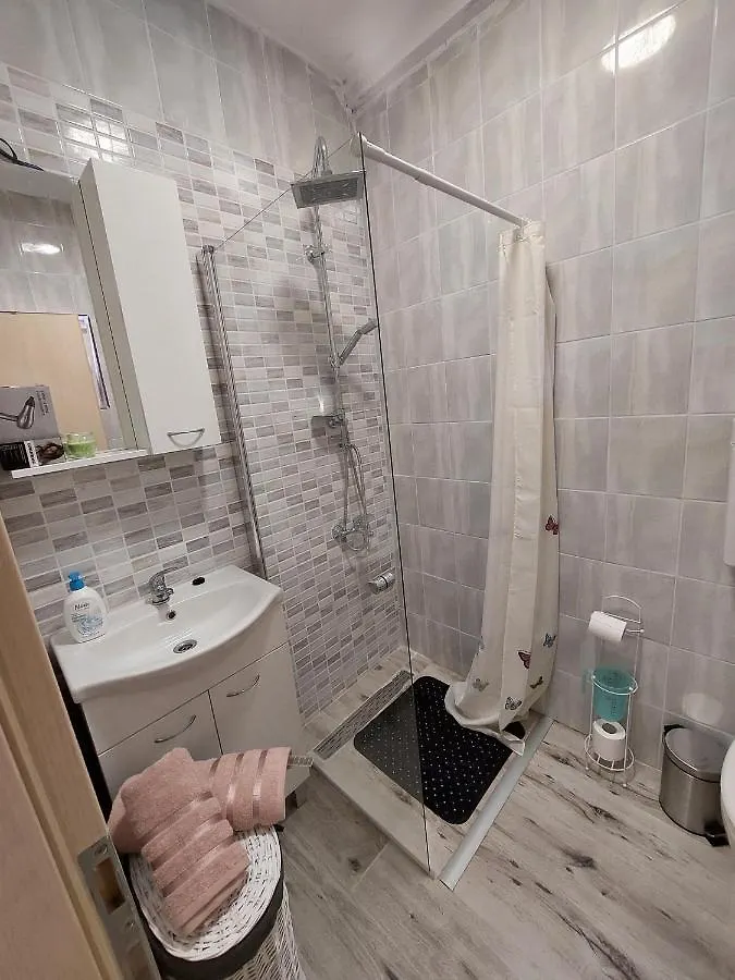Apartmans Nejra3 Sa Bazenom Apartment Pula