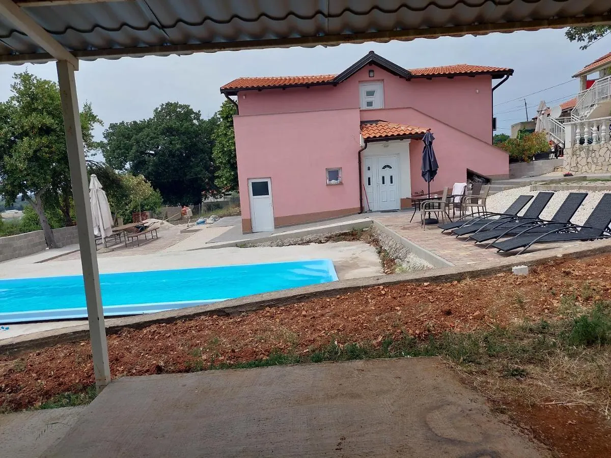 Apartmans Nejra3 Sa Bazenom Apartment Pula Croatia